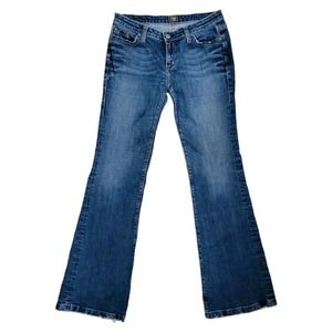 Kasil Womans Flared Jeans Medium Wash Jeans Size 30